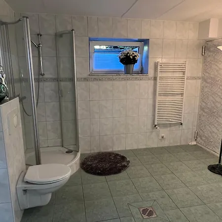 Wohlfuehlquartier Fuer Handwerker Und Monteure * Badow